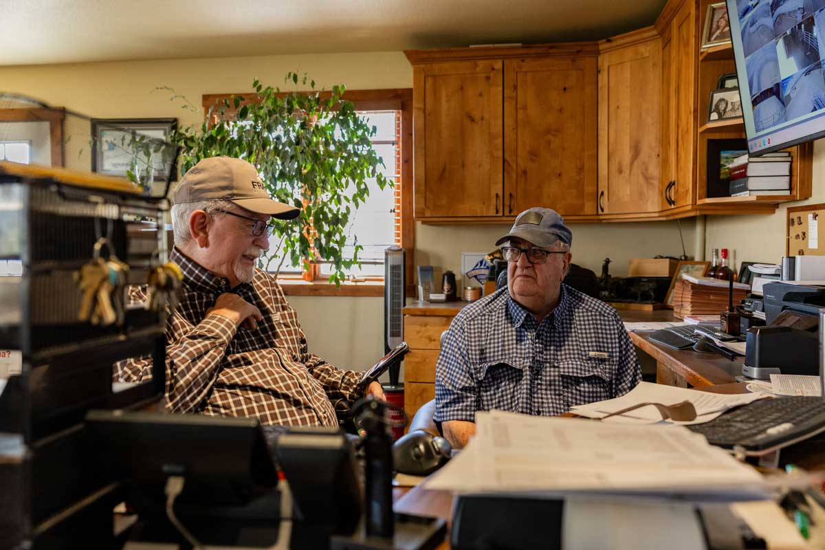 Del Miles consulting feedyard owner Steve Gabel