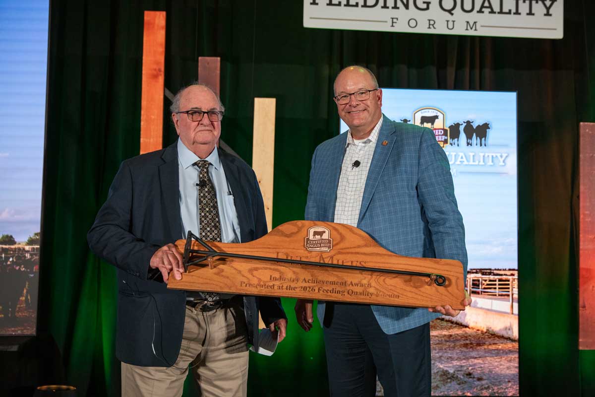 Del Miles receiving the Industry Achievement Award