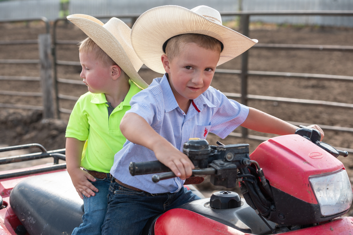 Huyser boys on 4wheeler